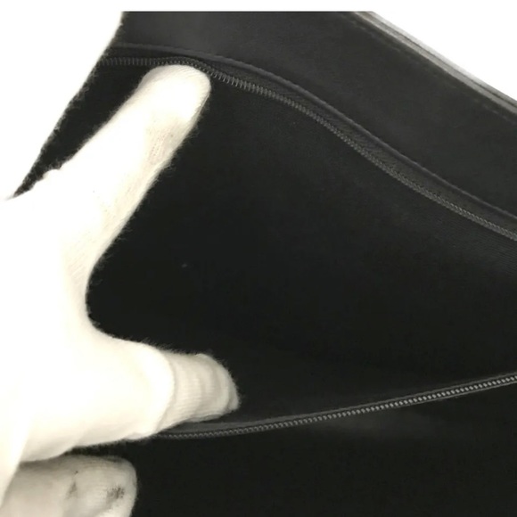 Vintage Chanel CC Chain Tote - Picture 6 of 7